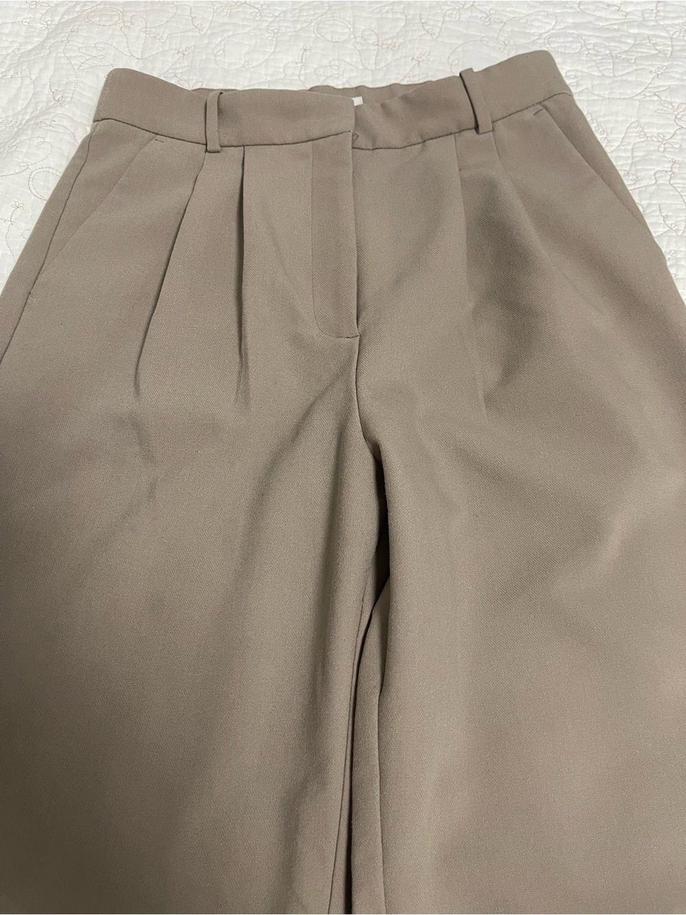 Abercrombie & Fitch Women's Tailored Pants - Taupe